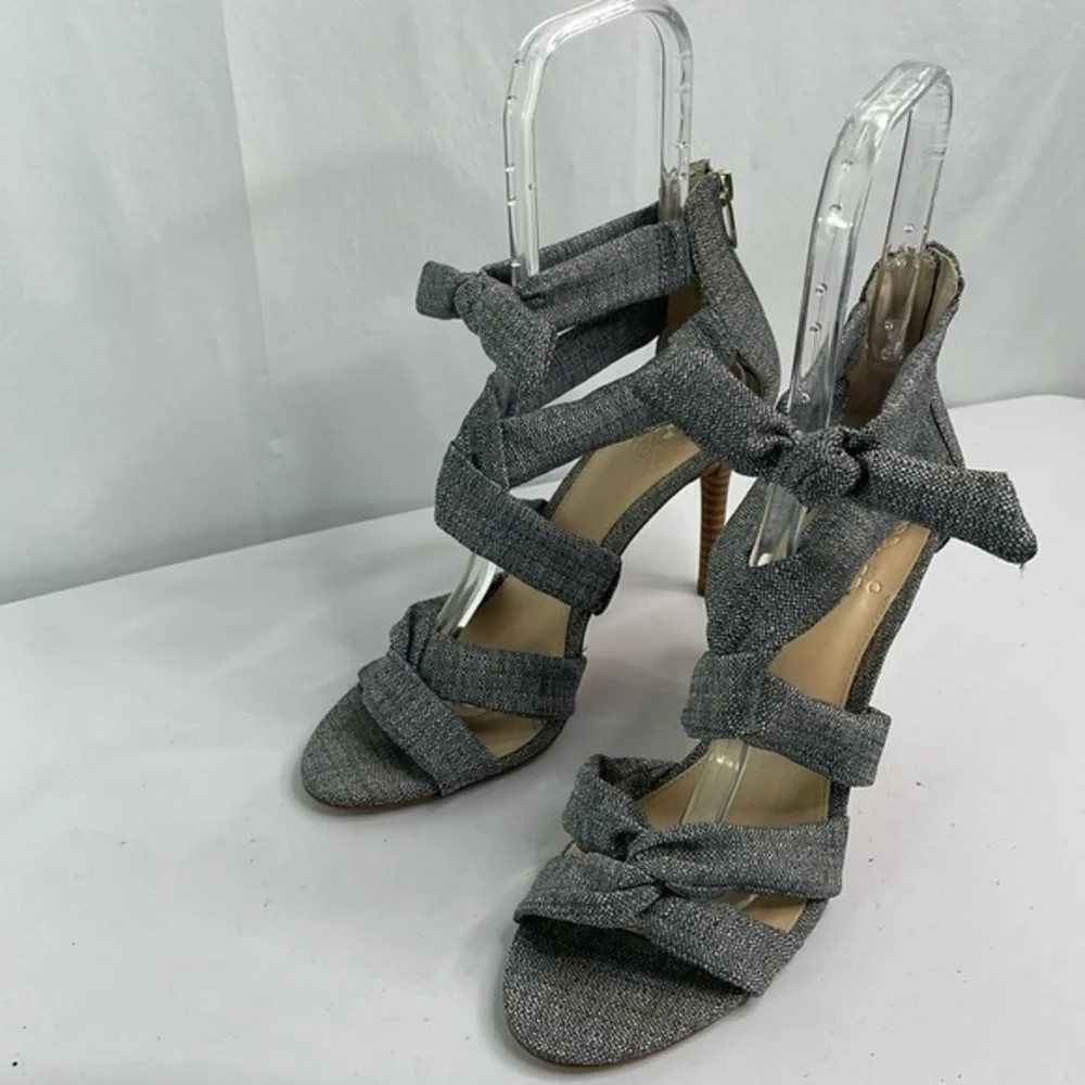 Vince Camuto Chania fabric, Wood heel ankle bow zip back heels